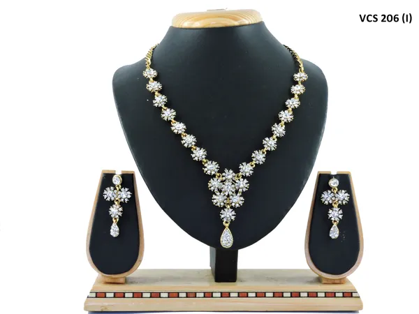 Alloy_Gold_Plated_Jewel_Set_|_Stone_Studded_Necklace_Set_For_Women_|_White_and_Gold