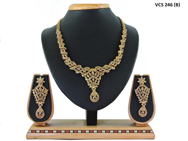 Alloy_Gold_Plated_Jewel_Set_|_Stone_Studded_Necklace_Set_For_Women_|_White_and_Gold