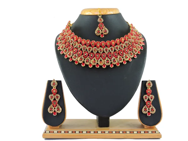 Alloy_Gold_Plated_Jewel_Set_|_Stone_Studded_Necklace_Set_For_Women_|_Red_and_Gold