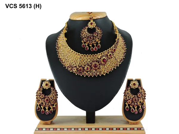 Alloy_Gold_Plated_Jewel_Set_|_Stone_Studded_Necklace_Set_For_Women_|_Red_and_Gold
