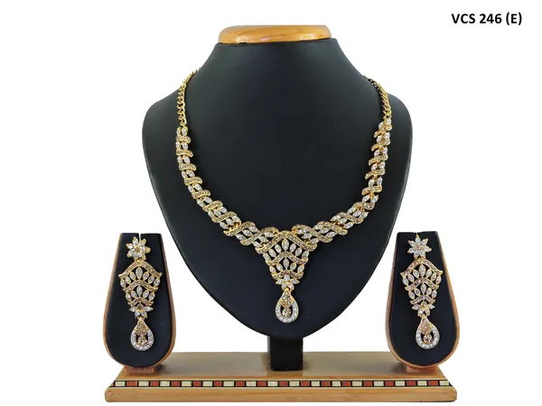 Alloy_Gold_Plated_Jewel_Set_|_Stone_Studded_Necklace_Set_For_Women_|_White_and_Gold