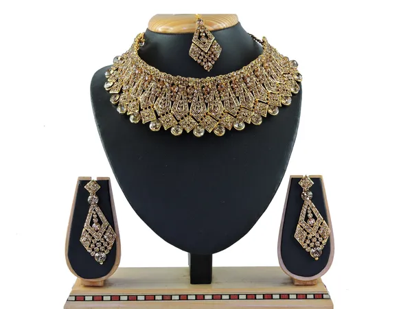 Alloy_Gold_Plated_Jewel_Set_|_Stone_Studded_Necklace_Set_For_Women_|_Gold