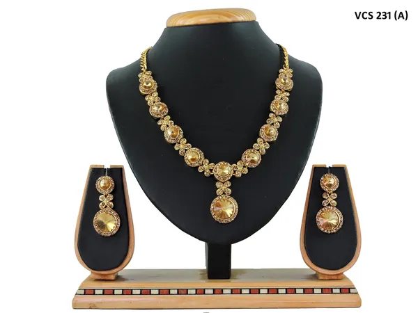 Alloy_Gold_Plated_Jewel_Set_|_Stone_Studded_Necklace_Set_For_Women_|_Gold