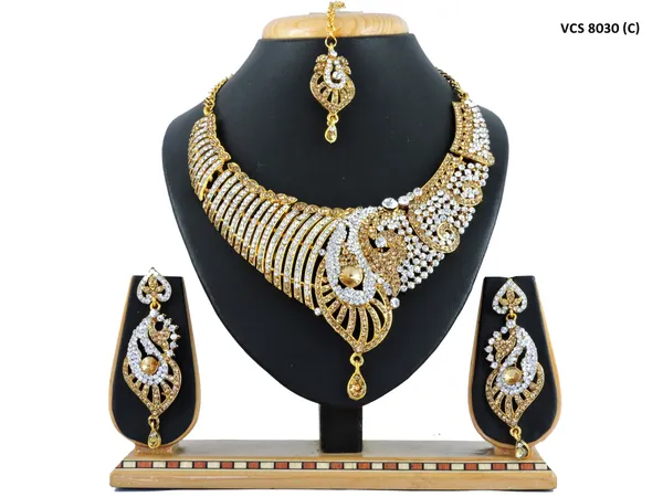 Alloy_Gold_Plated_Jewel_Set_|_Stone_Studded_Necklace_Set_For_Women_|_White_and_Gold