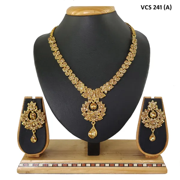 Alloy_Gold_Plated_Jewel_Set_|_Stone_Studded_Necklace_Set_For_Women_|_Gold