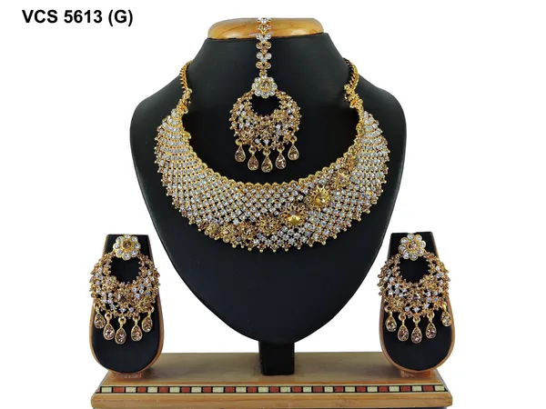 Alloy_Gold_Plated_Jewel_Set_|_Stone_Studded_Necklace_Set_For_Women_|_White_and_Gold
