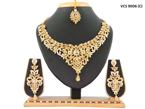 Alloy_Gold_Plated_Jewel_Set_|_Stone_Studded_Necklace_Set_For_Women_|_White_and_Gold