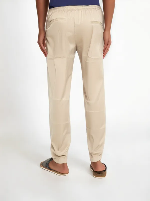 Ismail_Men's_Cotton_Full_Elastic_(Skin_Colour)_Pyjama