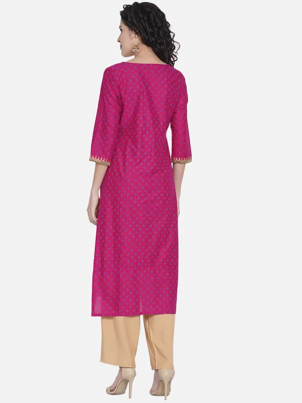 Magenta_Floral_Print_Ajrakh_Hand_Block_Cotton_Printed_Straight_Kurta