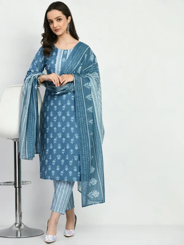 Riya_Blue_Printed_Kurta_Pant_With_Dupatta_Set