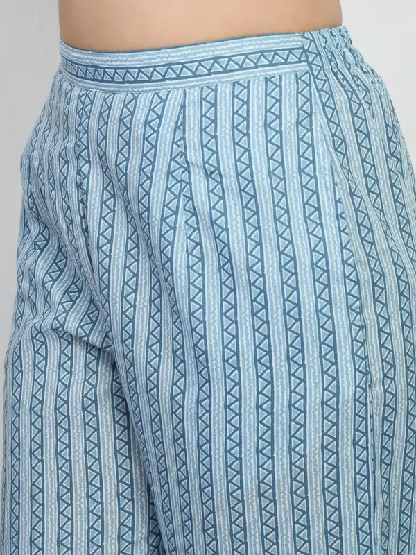 Riya_Blue_Printed_Kurta_Pant_With_Dupatta_Set