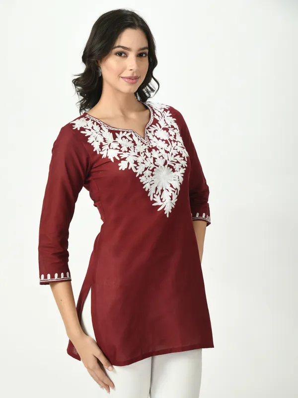 Riya_Maroon-White_Embroidered_Short_Kurti
