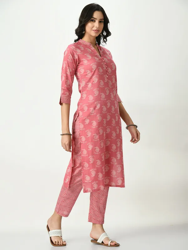 Riya_Pink_Printed_Kurta_Pant_With_Dupatta_Set