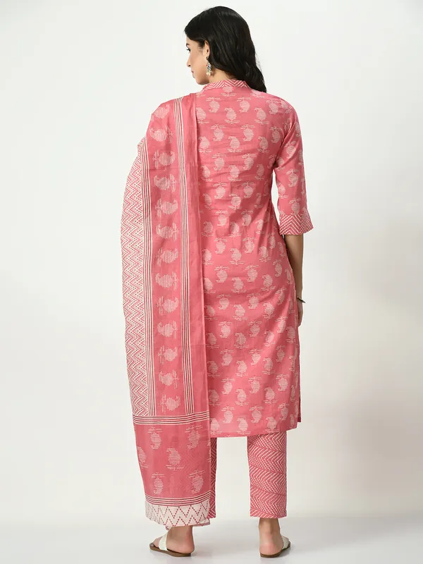 Riya_Pink_Printed_Kurta_Pant_With_Dupatta_Set
