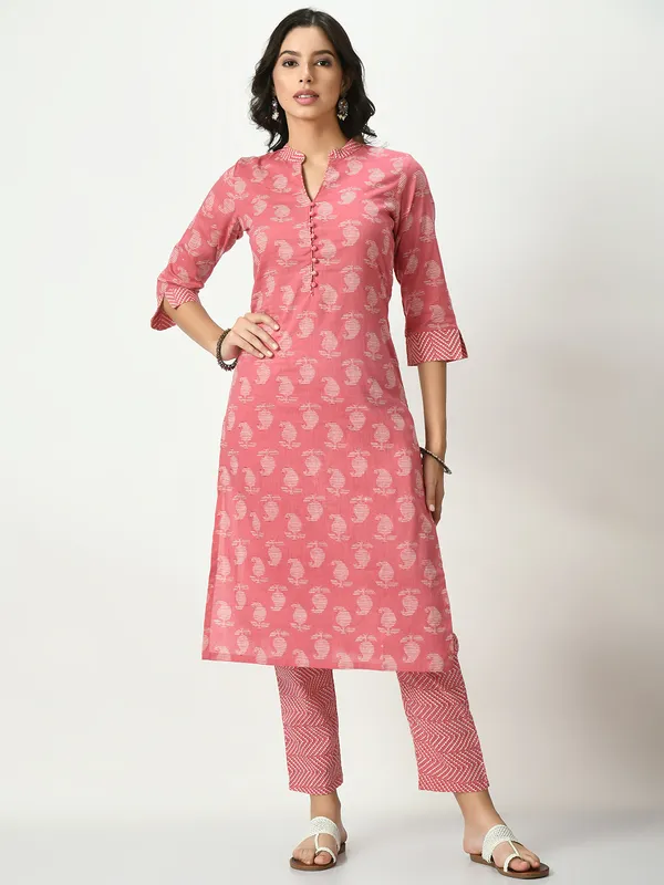 Riya_Pink_Printed_Kurta_Pant_With_Dupatta_Set