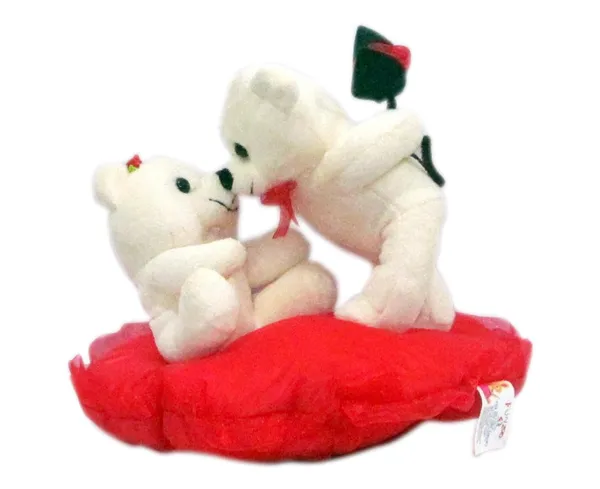 Valentine_Kissing_Couple_Teddy_Bear_Pair_On_Heart_Soft_Toy-White