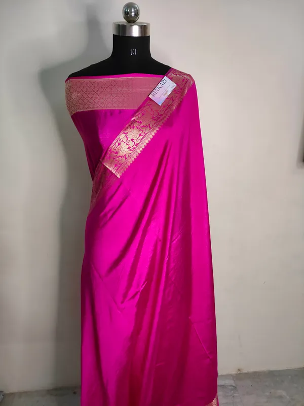 Rani_Pink_Soft_Faux_Banarasi_Saree_&_faux_Gold_Zari/_Banarasi_Saree_With_Blouse