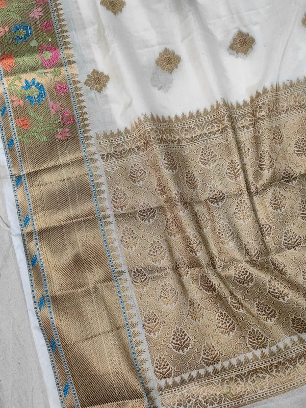 Faux_Katans_Georgette_Meena_Border_with_blouse/_white