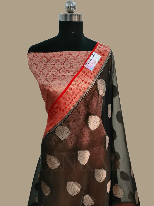 Semi_Faux_Banarasi_Saree_With_Blouse_faux_Gold_Zari_Buta/_BLACK