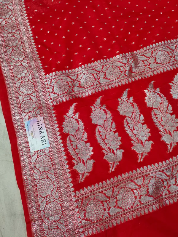 Faux_Katans_blend_banarasi_saree_faux_roopa_silver_zari_buti_pattern_with_blouse/_Red