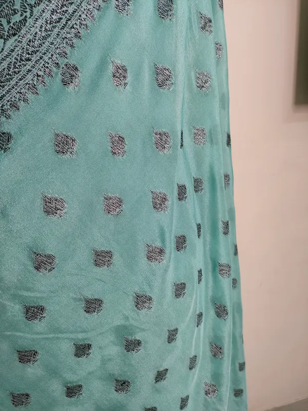 Faux_Georgette_Buti_Banarasi_saree_Faux_Grey_Zari_with_blouse/_Light_Sea-Green