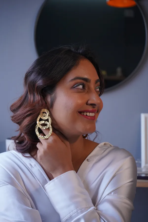 Ravelle_Drop_Earrings
