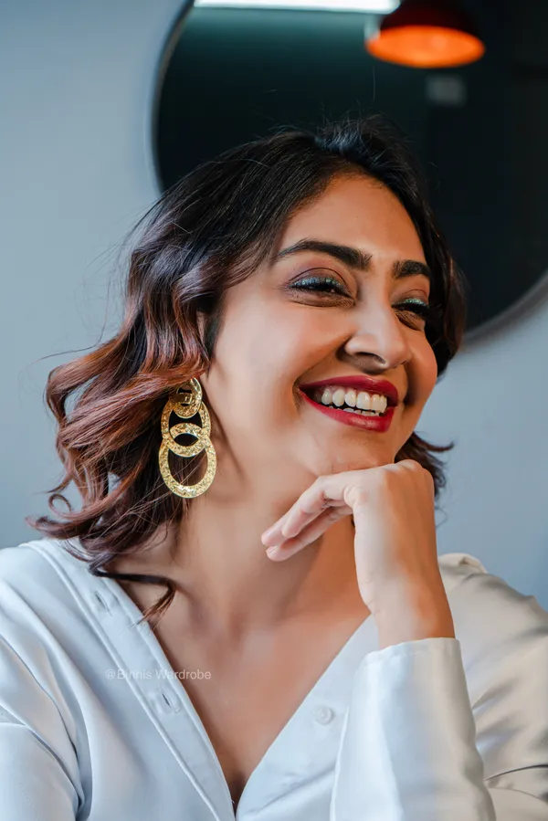 Ravelle_Drop_Earrings