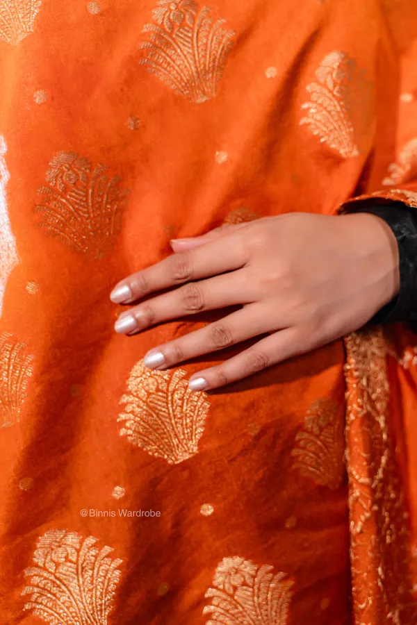 Pure_dupion_silk_Banarasi_handloom_Rust_dupatta