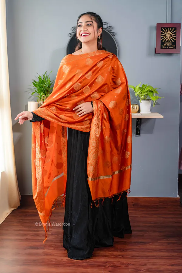 Pure_dupion_silk_Banarasi_handloom_Rust_dupatta