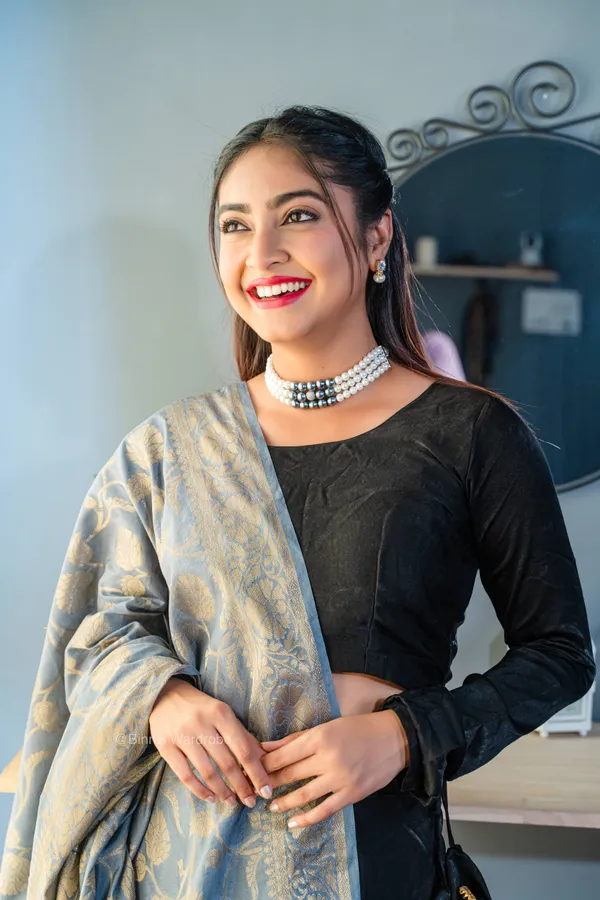 Pure_dupion_silk_Banarasi_handloom_State_grey_dupatta