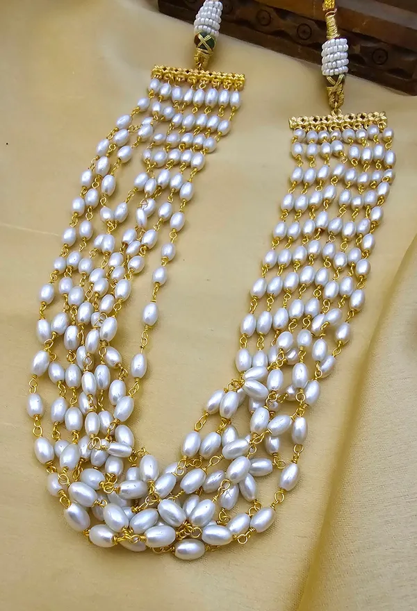 Binnis_Wardrobe_White_Grain_Multiple_Strands_Necklace_with_Semi-Precious_Rice_Pearls