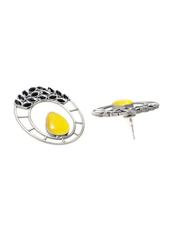Yellow_stone_round_shaped_earrings