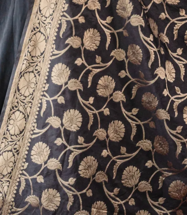 Pure_dupion_silk_Banarasi_handloom_Black_dupatta