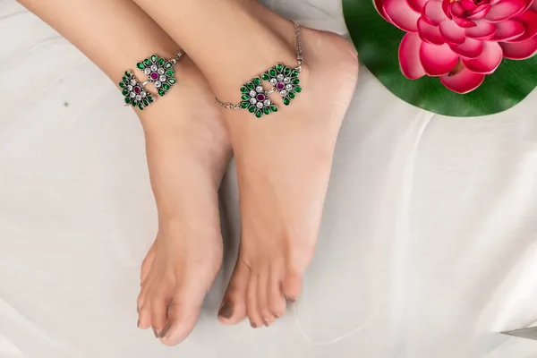 Malini_Garden_of_Bliss_Anklet