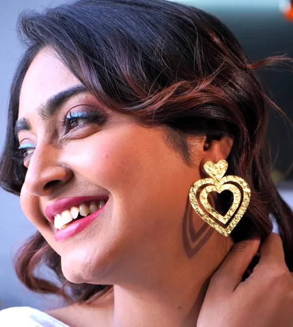 Valentina_Heart_Drop_Earrings