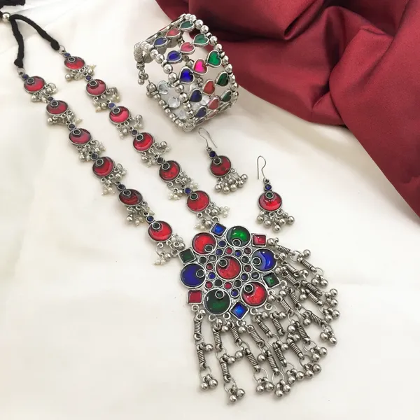 Premium_Oxidised_Haram_with_Bracelet_and_Earrings