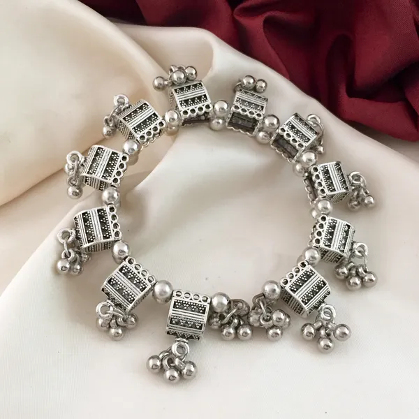 Premium_Adjustable_Oxidised_Bracelet