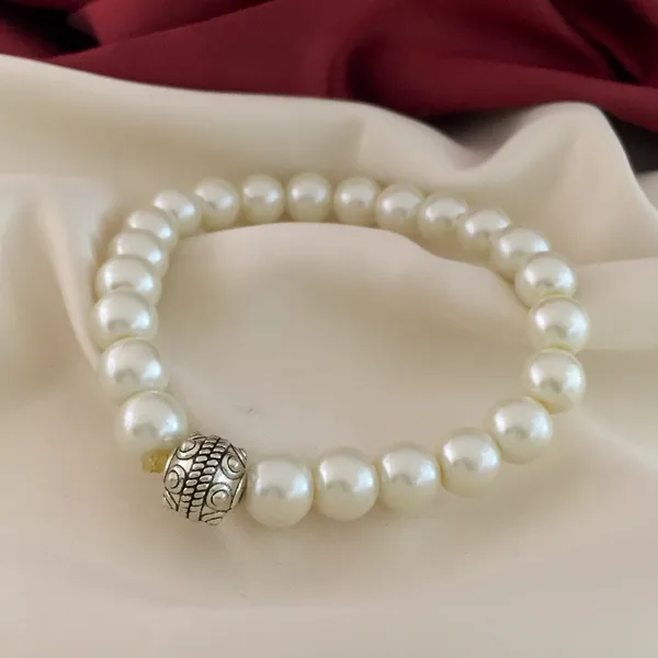 Premium_Pearl_Oxidised_Bracelet