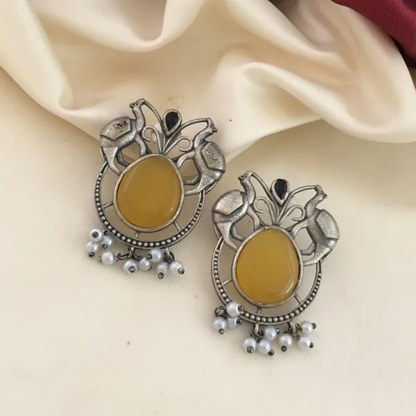 Yellow_Camel_look-a-like_Earrings