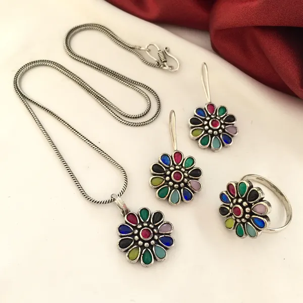 Navaratna_Stones_Jewellery_Set