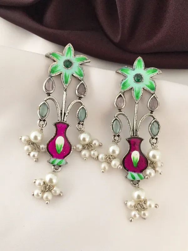 HandPainted_Silver_Look_Earrings