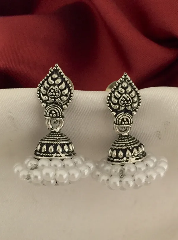 Oxidised_Premium_Jhumka_Earrings_with_Moti