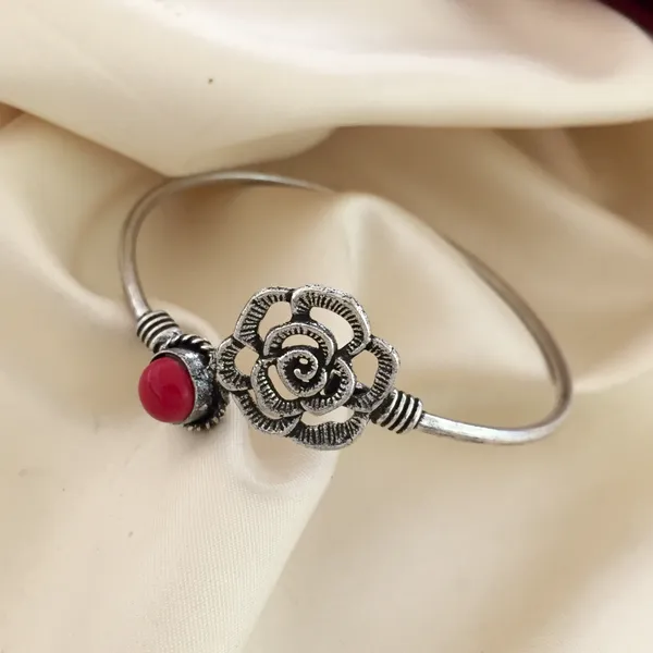 Flower_Red_Colour_Bracelet