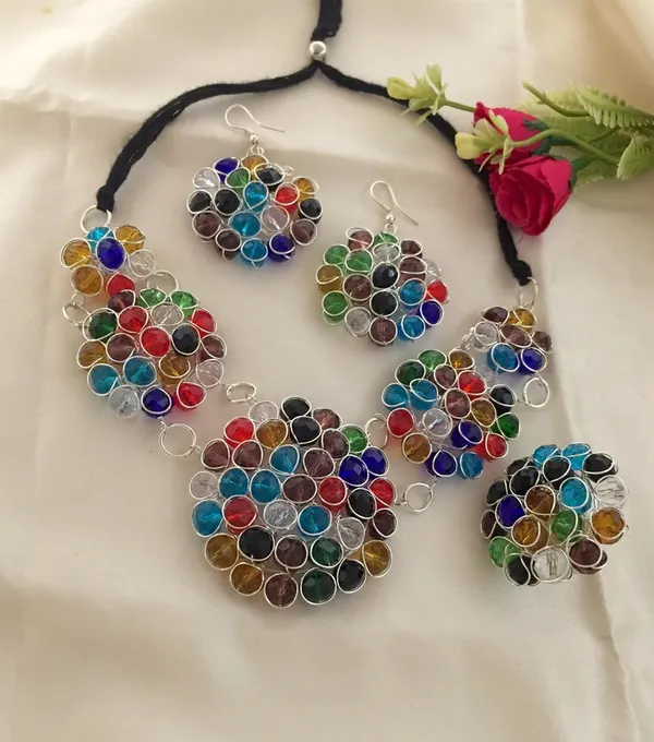 Handcrafted_Multicolor_Beaded_Necklace_&_Earrings_Jewelry_Set
