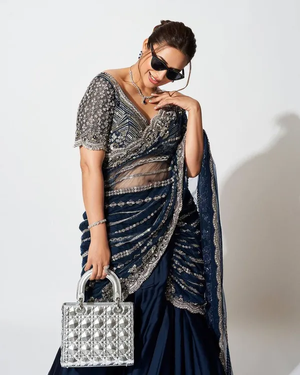 Designer__Vichitra_Silk_Lehenga_Pattern_Saree