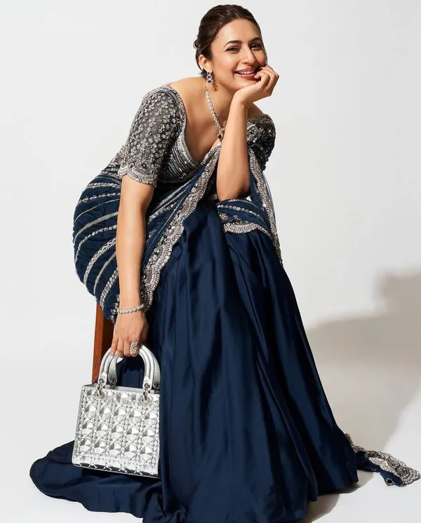 Designer__Vichitra_Silk_Lehenga_Pattern_Saree