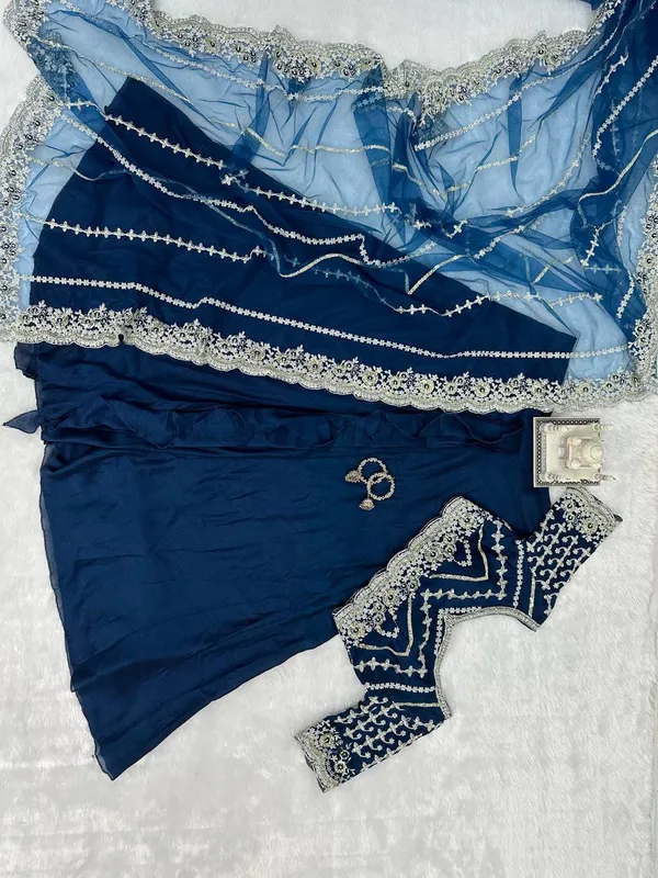 Designer__Vichitra_Silk_Lehenga_Pattern_Saree