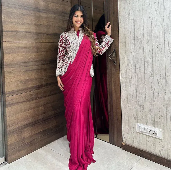 Glamorous_Ready_To_Wear_Pink_Georgette_Saree