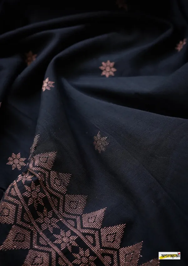 Women_Elegance_NEW_BLACK_TRADITIONAL_HEAVY_COPER_SAREE_FOR_WOMENUnstitched_Blouse_Piece_(For_Women)