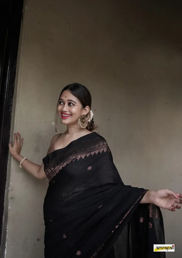 Women_Elegance_NEW_BLACK_TRADITIONAL_HEAVY_COPER_SAREE_FOR_WOMENUnstitched_Blouse_Piece_(For_Women)